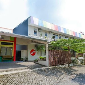 New Mira Hotel
